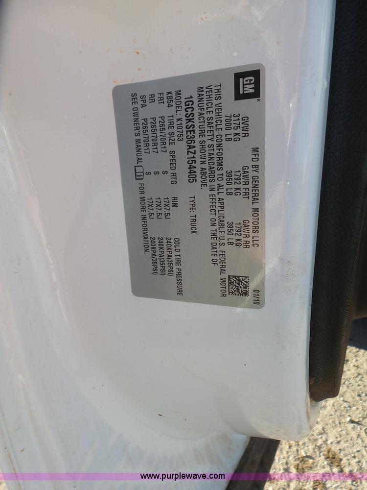 image for item L6798 2010 Chevrolet Silverado 1500 LT Z71 Ext. Cab pickup truck