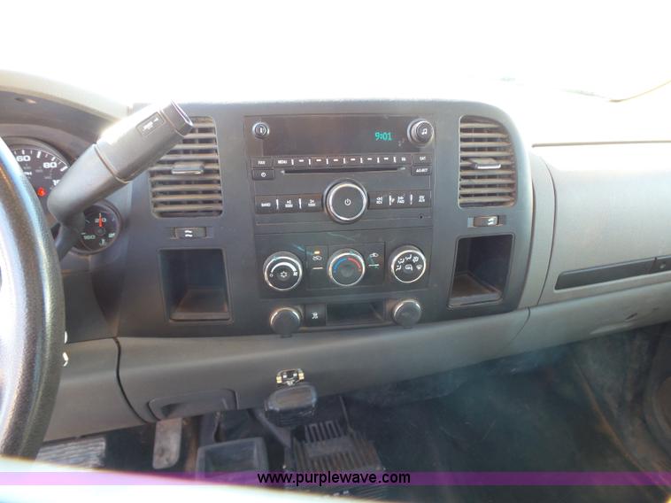 image for item L6801 2011 Chevrolet Silverado 1500 LS Ext. Cab pickup truck