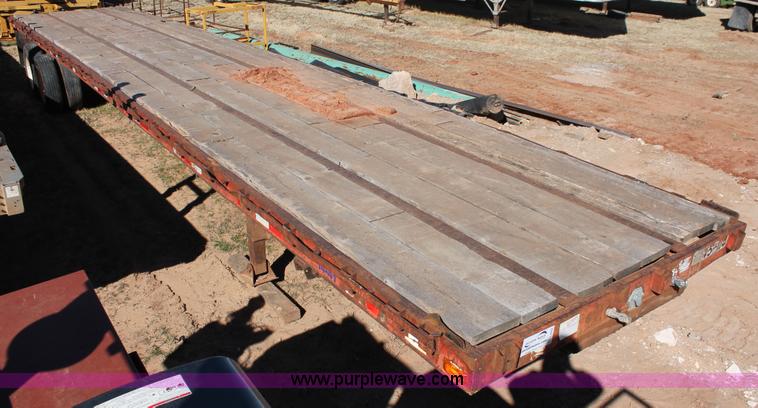 image for item L6802 1984 Dorsey flatbed trailer