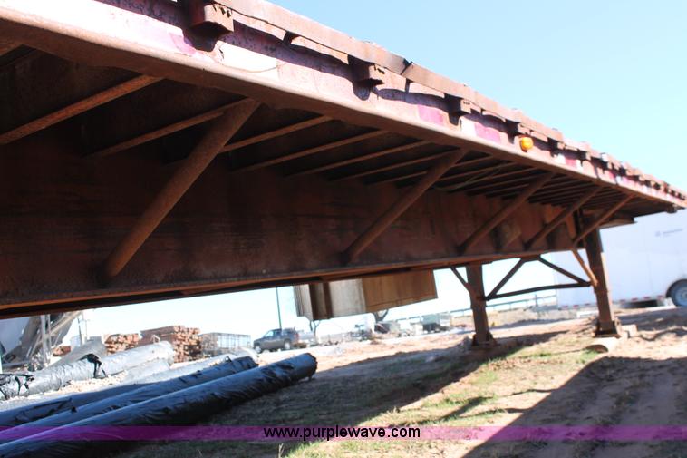 image for item L6802 1984 Dorsey flatbed trailer