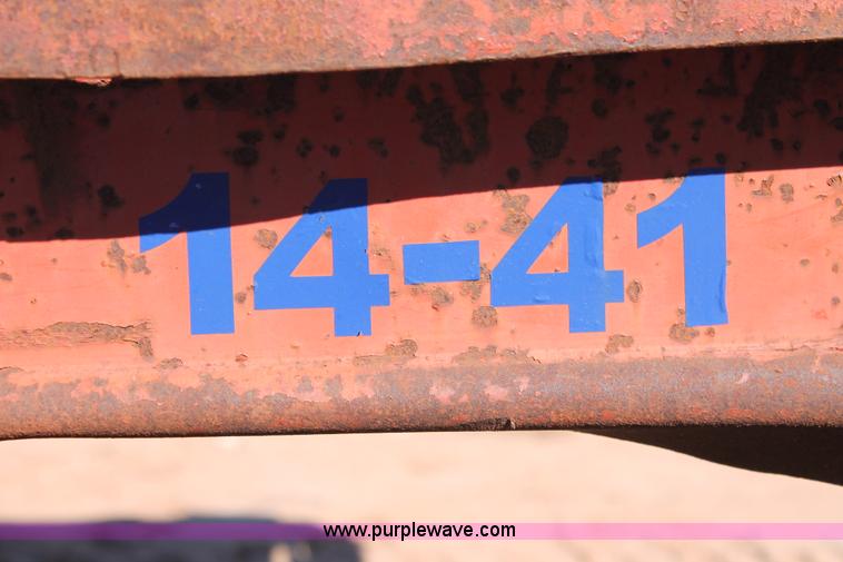 image for item L6802 1984 Dorsey flatbed trailer