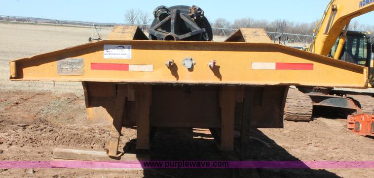 image for item L6803 1997 Atoka 24-DE50-3 drop deck trailer