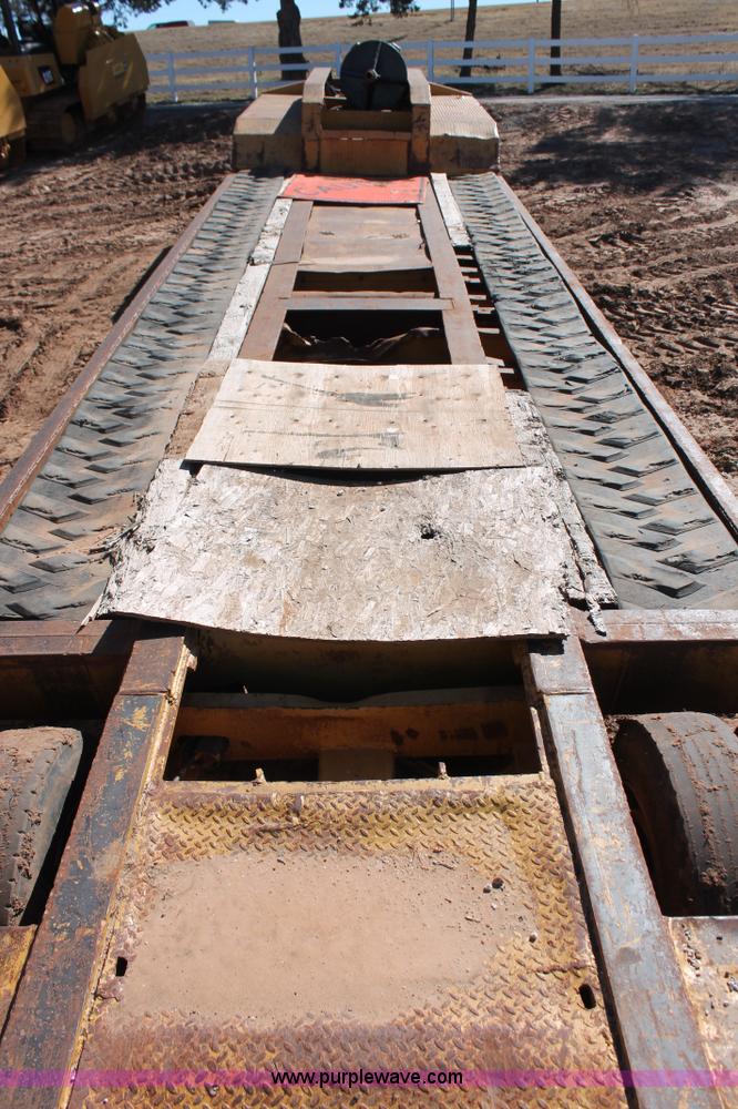 image for item L6803 1997 Atoka 24-DE50-3 drop deck trailer