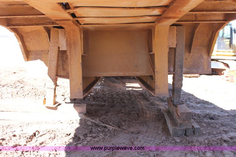 image for item L6803 1997 Atoka 24-DE50-3 drop deck trailer