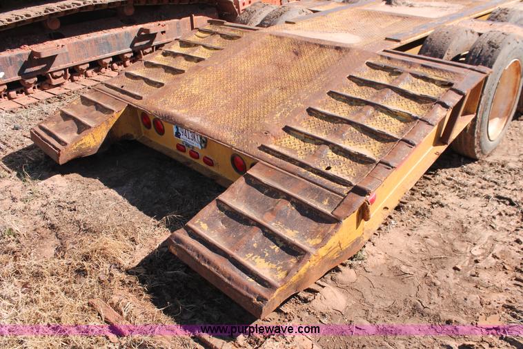 image for item L6803 1997 Atoka 24-DE50-3 drop deck trailer