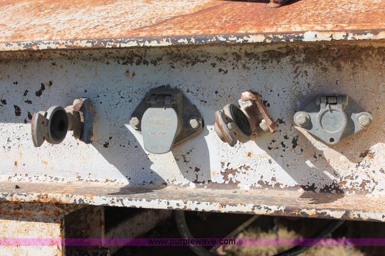 image for item L6805 1993 CPS bottom dump trailer