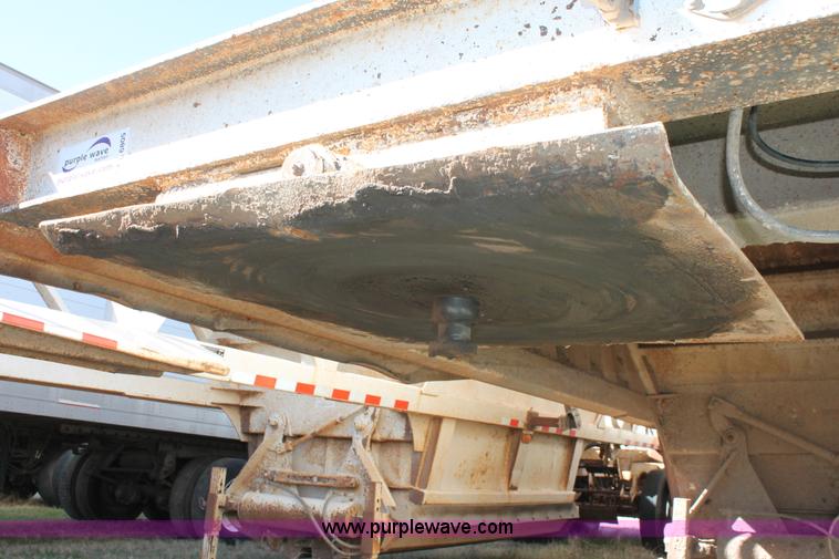 image for item L6805 1993 CPS bottom dump trailer