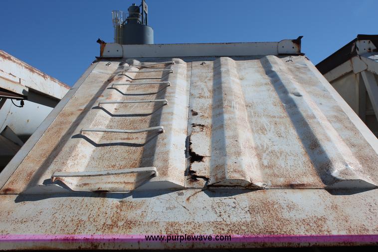 image for item L6805 1993 CPS bottom dump trailer