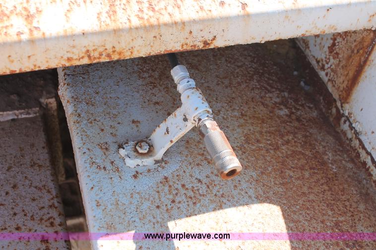 image for item L6805 1993 CPS bottom dump trailer