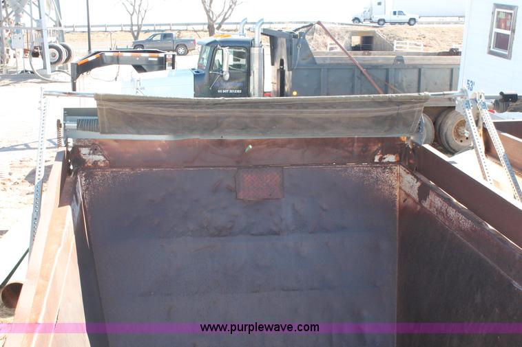 image for item L6805 1993 CPS bottom dump trailer