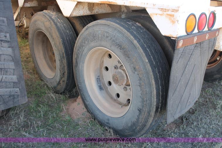 image for item L6805 1993 CPS bottom dump trailer