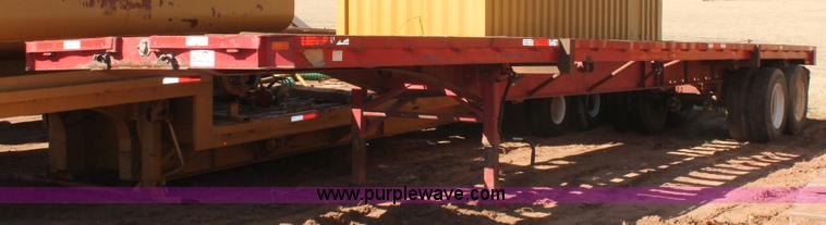image for item L6806 1980 Great Dane flatbed trailer