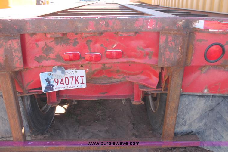 image for item L6806 1980 Great Dane flatbed trailer