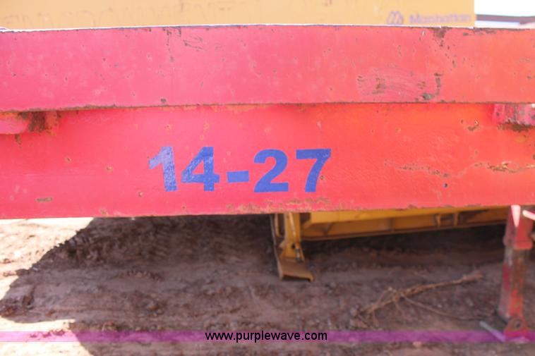 image for item L6806 1980 Great Dane flatbed trailer