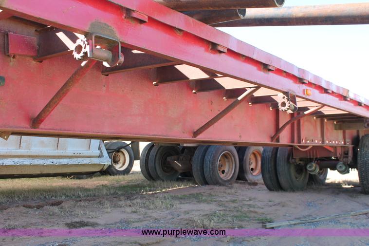 image for item L6806 1980 Great Dane flatbed trailer