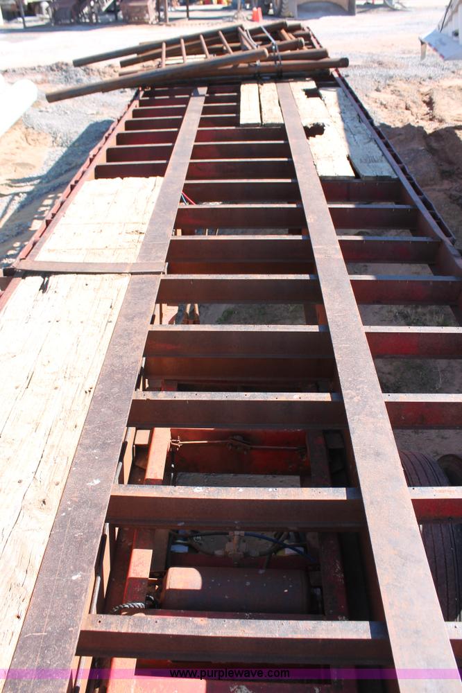 image for item L6806 1980 Great Dane flatbed trailer