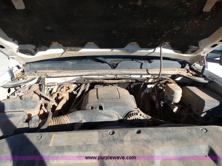 image for item L6809 2010 Chevrolet Silverado 2500HD LT Z71 Ext. Cab pickup truck