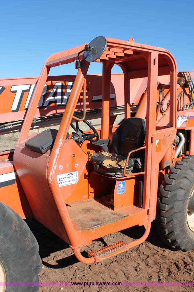 image for item L6810 2004 SkyTrak 6042 Legacy telehandler