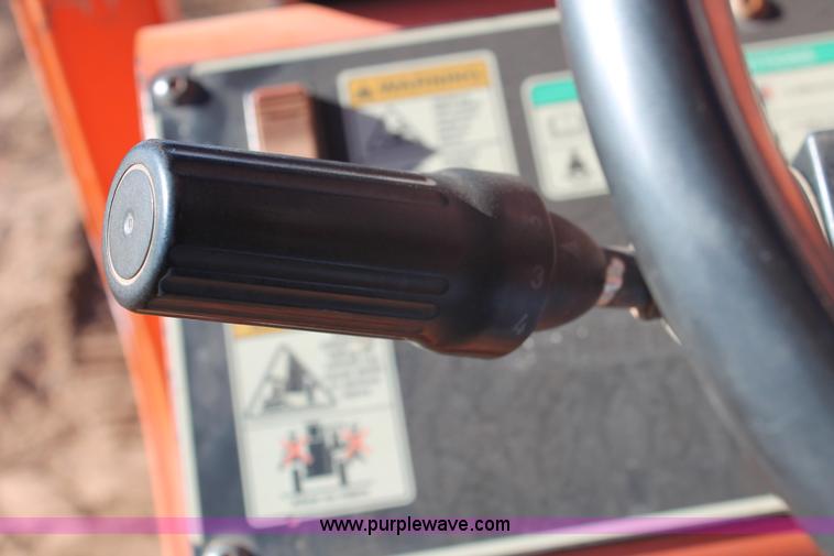 image for item L6810 2004 SkyTrak 6042 Legacy telehandler