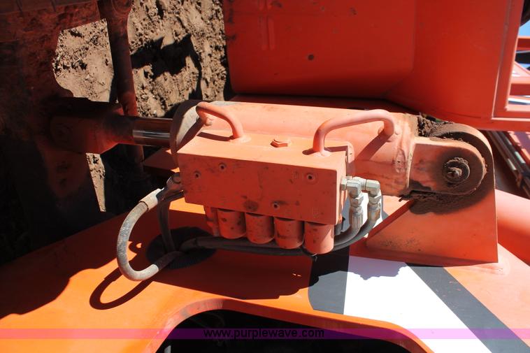 image for item L6810 2004 SkyTrak 6042 Legacy telehandler