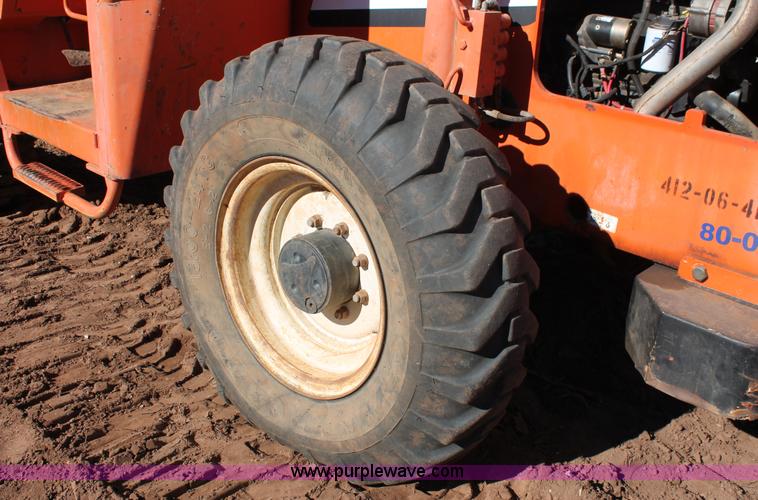 image for item L6810 2004 SkyTrak 6042 Legacy telehandler