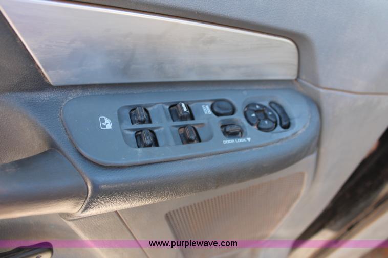 image for item L6811 2008 Dodge Ram 5500 HD Quad Cab truck cab and chassis