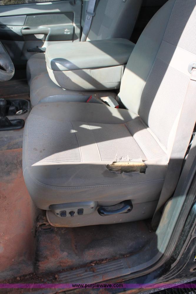 image for item L6811 2008 Dodge Ram 5500 HD Quad Cab truck cab and chassis