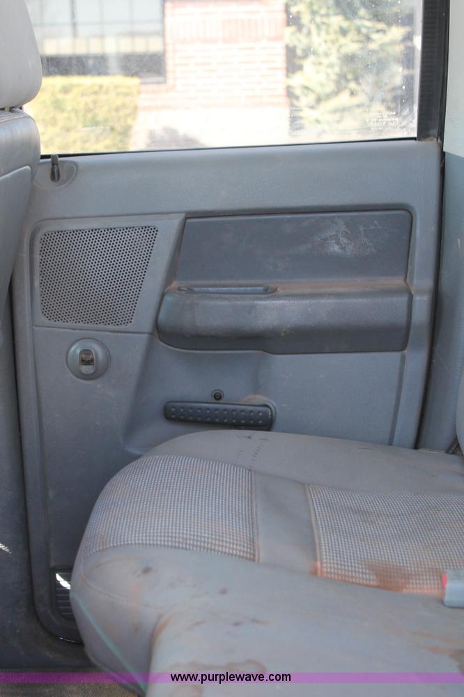 image for item L6811 2008 Dodge Ram 5500 HD Quad Cab truck cab and chassis