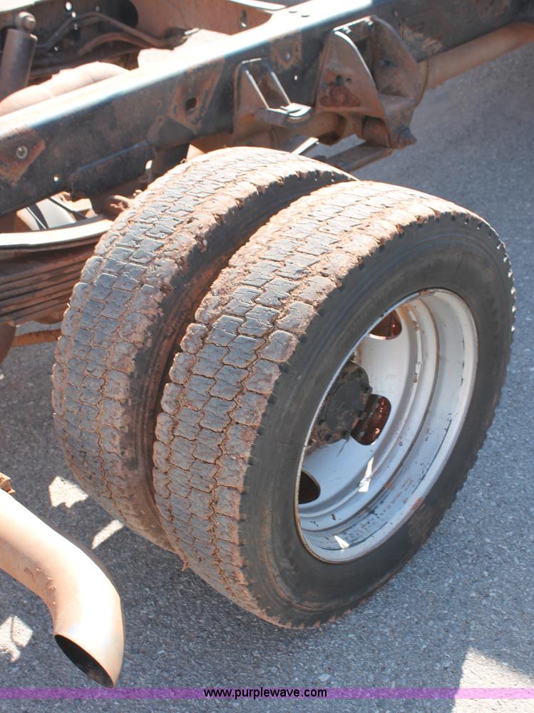 image for item L6811 2008 Dodge Ram 5500 HD Quad Cab truck cab and chassis