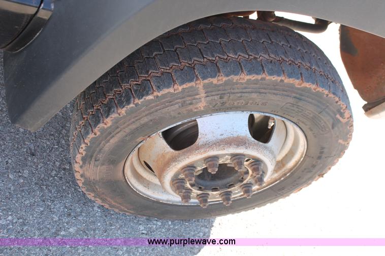 image for item L6811 2008 Dodge Ram 5500 HD Quad Cab truck cab and chassis