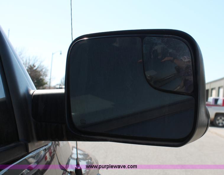 image for item L6811 2008 Dodge Ram 5500 HD Quad Cab truck cab and chassis