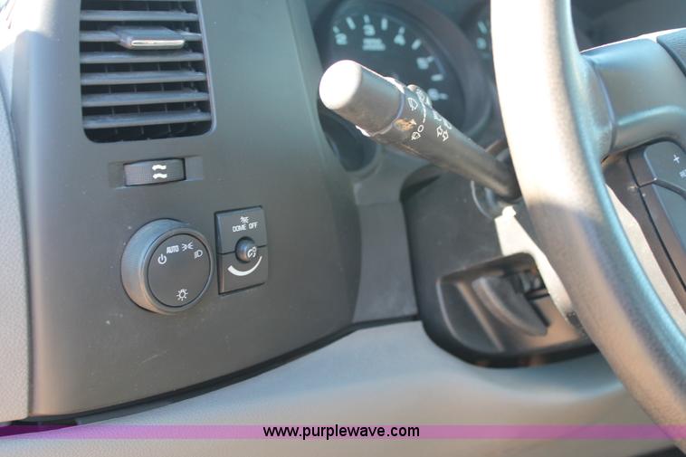 image for item L6814 2011 Chevrolet Silverado 1500 Ext. Cab pickup truck