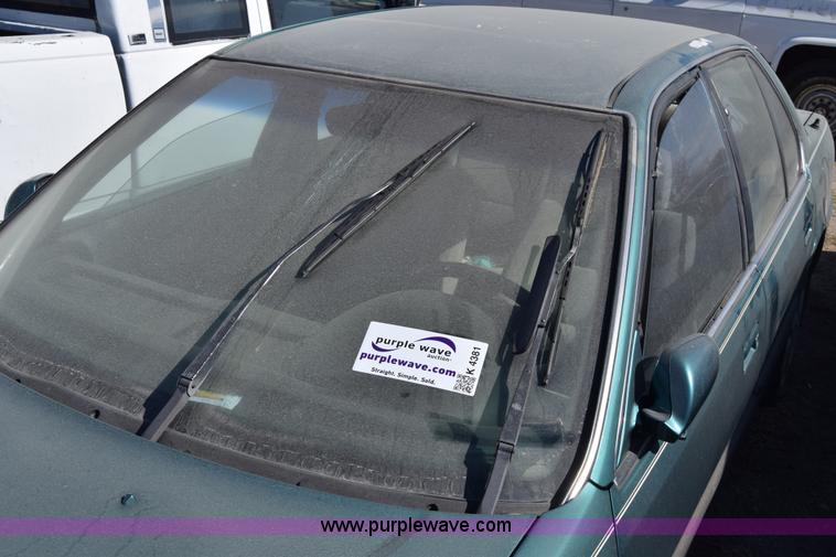 image for item K4381 1993 Honda Accord