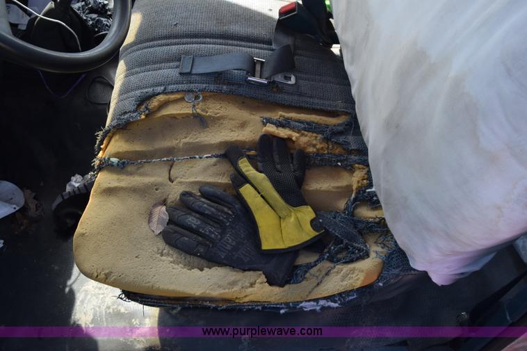 image for item K4382 1991 GMC Sierra 1500 pickup truck