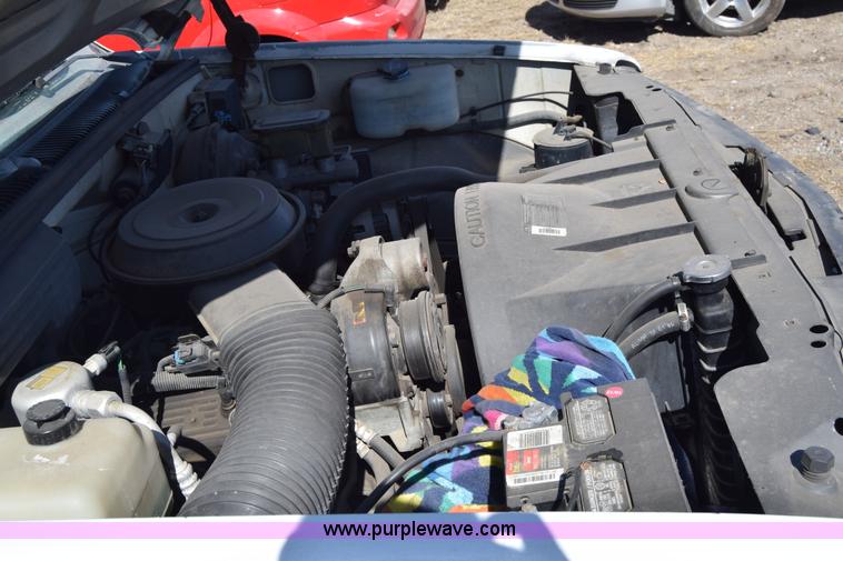 image for item K4382 1991 GMC Sierra 1500 pickup truck