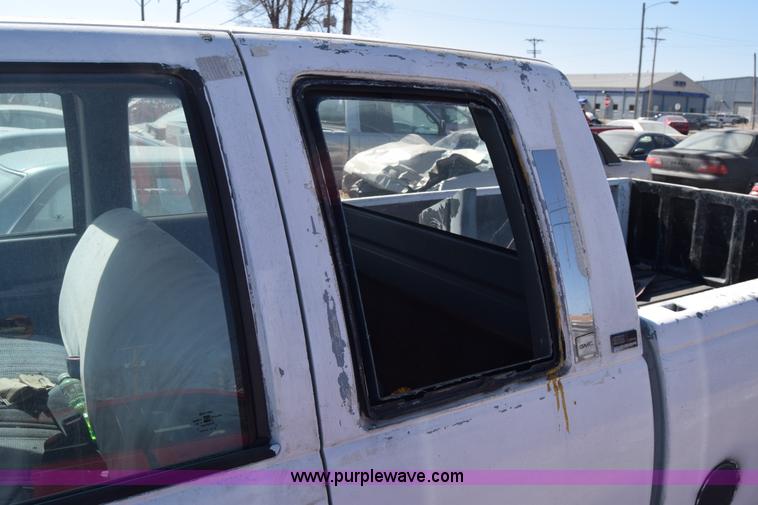 image for item K4382 1991 GMC Sierra 1500 pickup truck