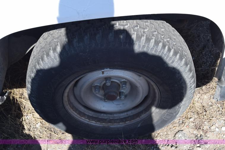 image for item K4382 1991 GMC Sierra 1500 pickup truck