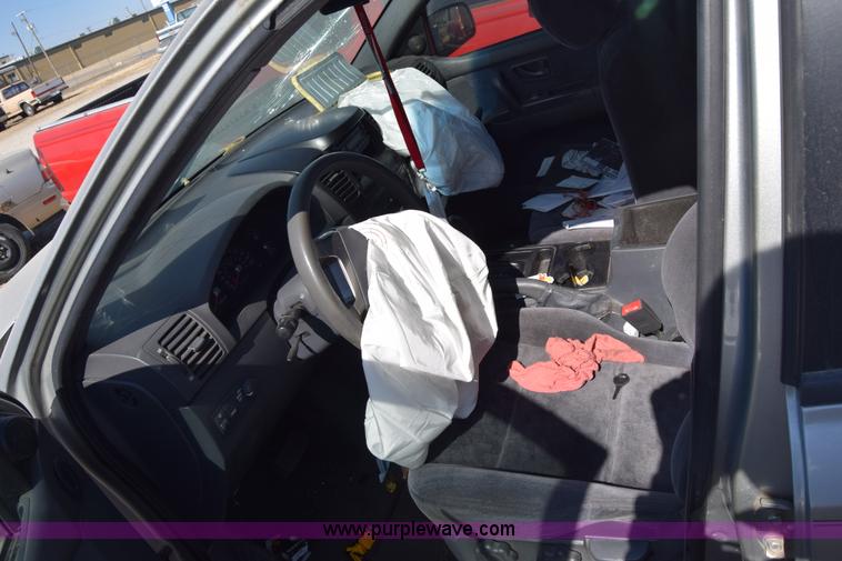 image for item K4384 2003 Kia Sorento