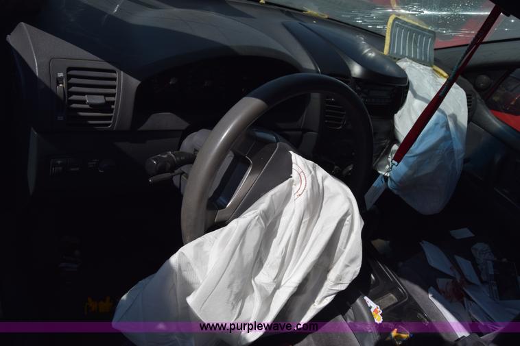 image for item K4384 2003 Kia Sorento