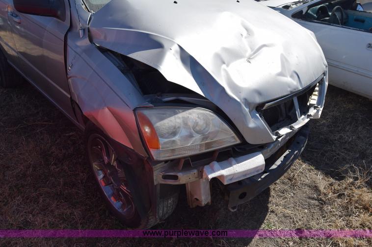 image for item K4384 2003 Kia Sorento