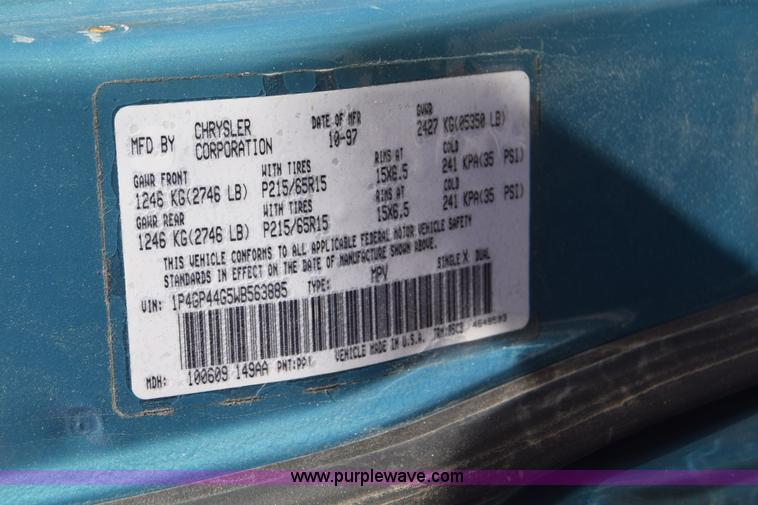 image for item K4386 1998 Plymouth Grand Voyager van