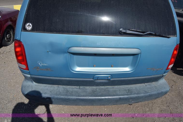image for item K4386 1998 Plymouth Grand Voyager van