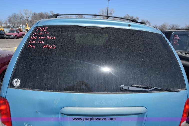 image for item K4386 1998 Plymouth Grand Voyager van