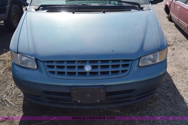 image for item K4386 1998 Plymouth Grand Voyager van