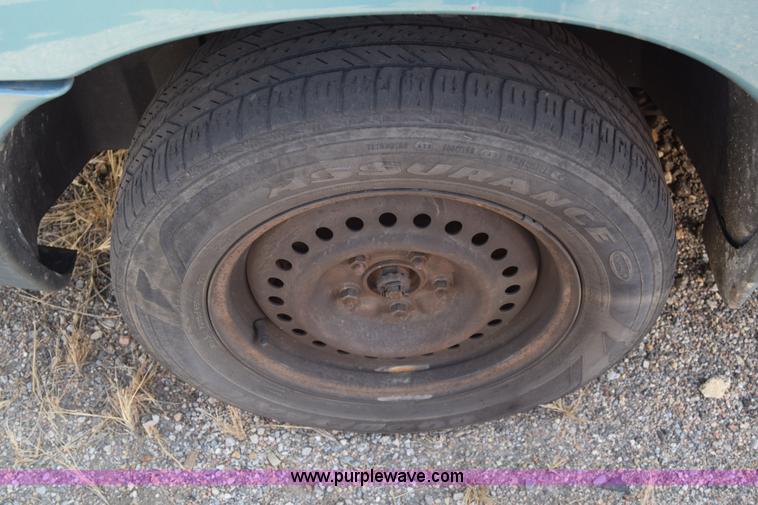 image for item K4386 1998 Plymouth Grand Voyager van