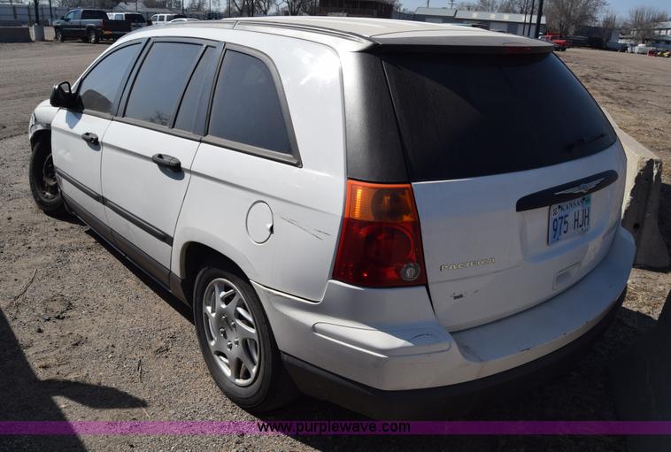image for item K4387 2006 Chrysler Pacifica