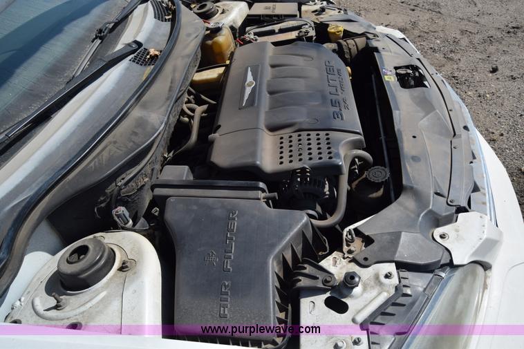 image for item K4387 2006 Chrysler Pacifica