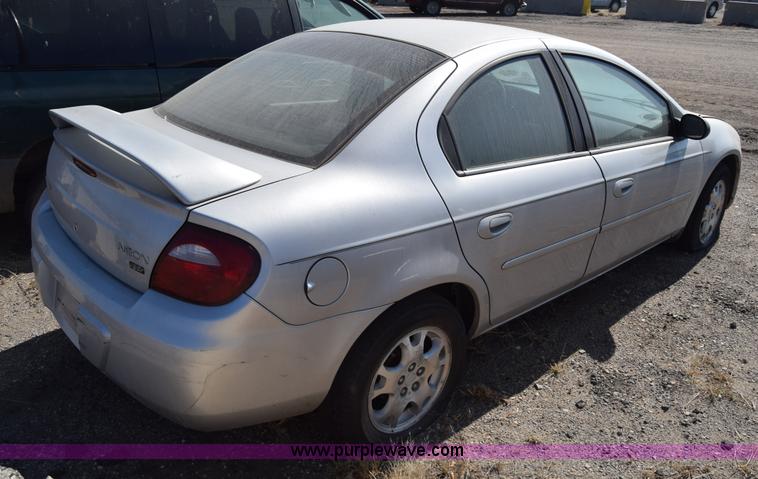 image for item K4388 2005 Dodge Neon