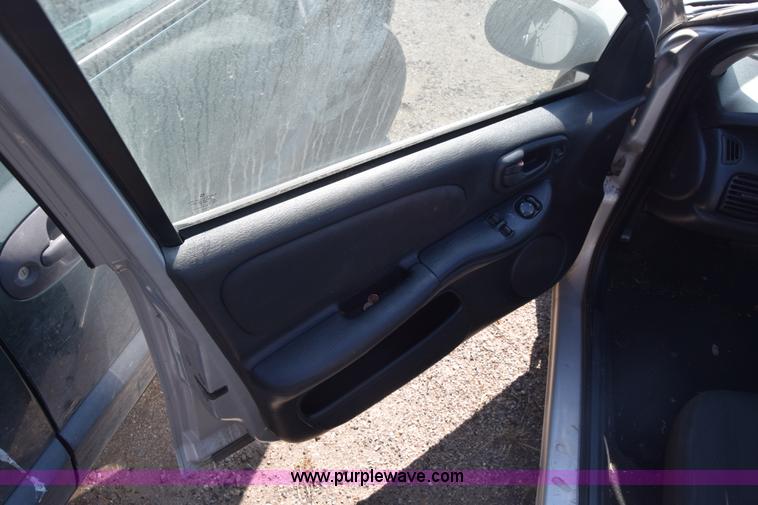 image for item K4388 2005 Dodge Neon