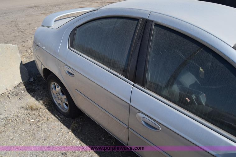 image for item K4388 2005 Dodge Neon